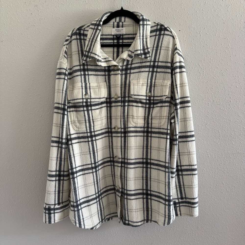 AE Oversized Plaid Fleece & Love Shacket XL - Picture 4 of 7